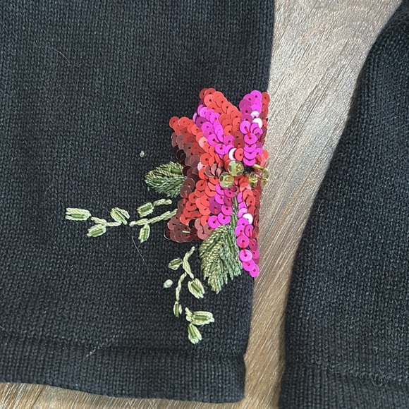 Tiara International Christmas Collection Poinsettia Blk Cardigan Sequin Beads L - Picture 5 of 16
